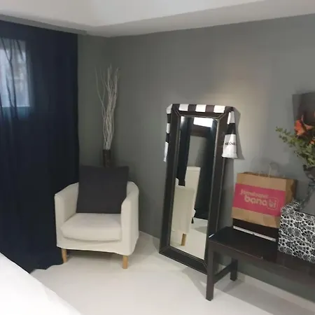 Luxury Rooftop Loft On Bagdat Street Seaside Apartman *