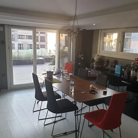 Appartement Luxury Rooftop Loft On Bagdat Street Seaside Istanboel